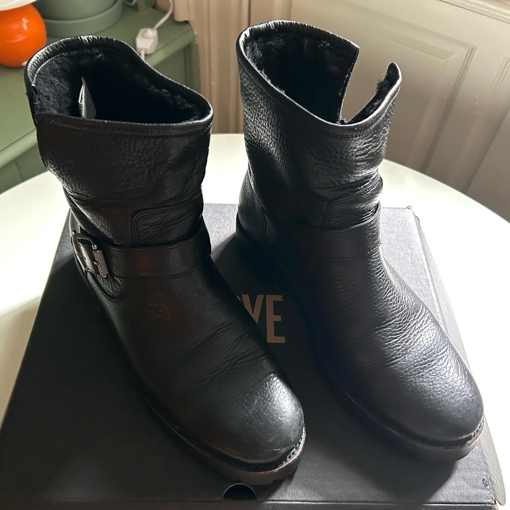 FRYE NATALIE SHORT ENGINEER BOOT